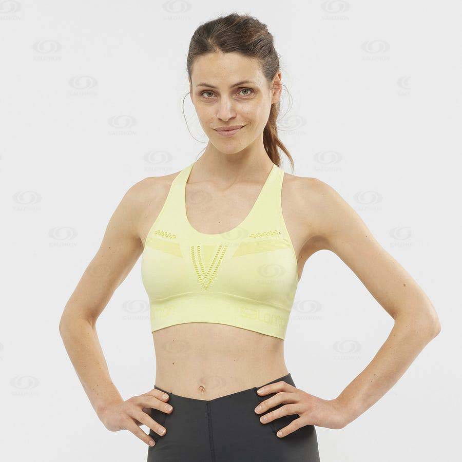 Green Women's Salomon ESSENTIAL MOVE ON SEAMLESS Sports Bras | USA-S1814